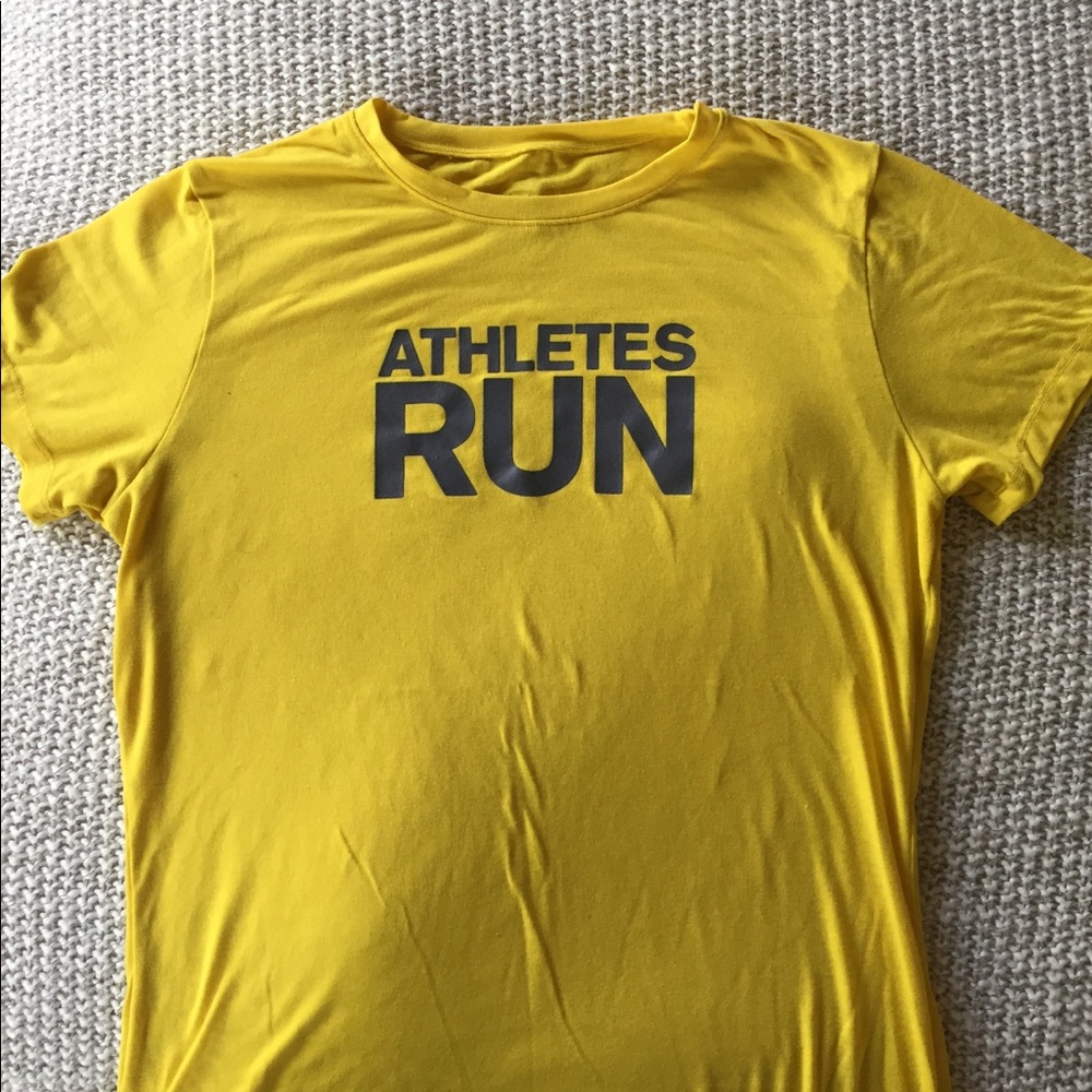 Under Armour heat gear running shirt