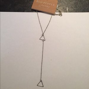 2 Shapes Necklace, Never worn!