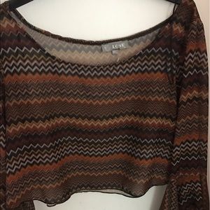 Love crop top with billowing sleeves