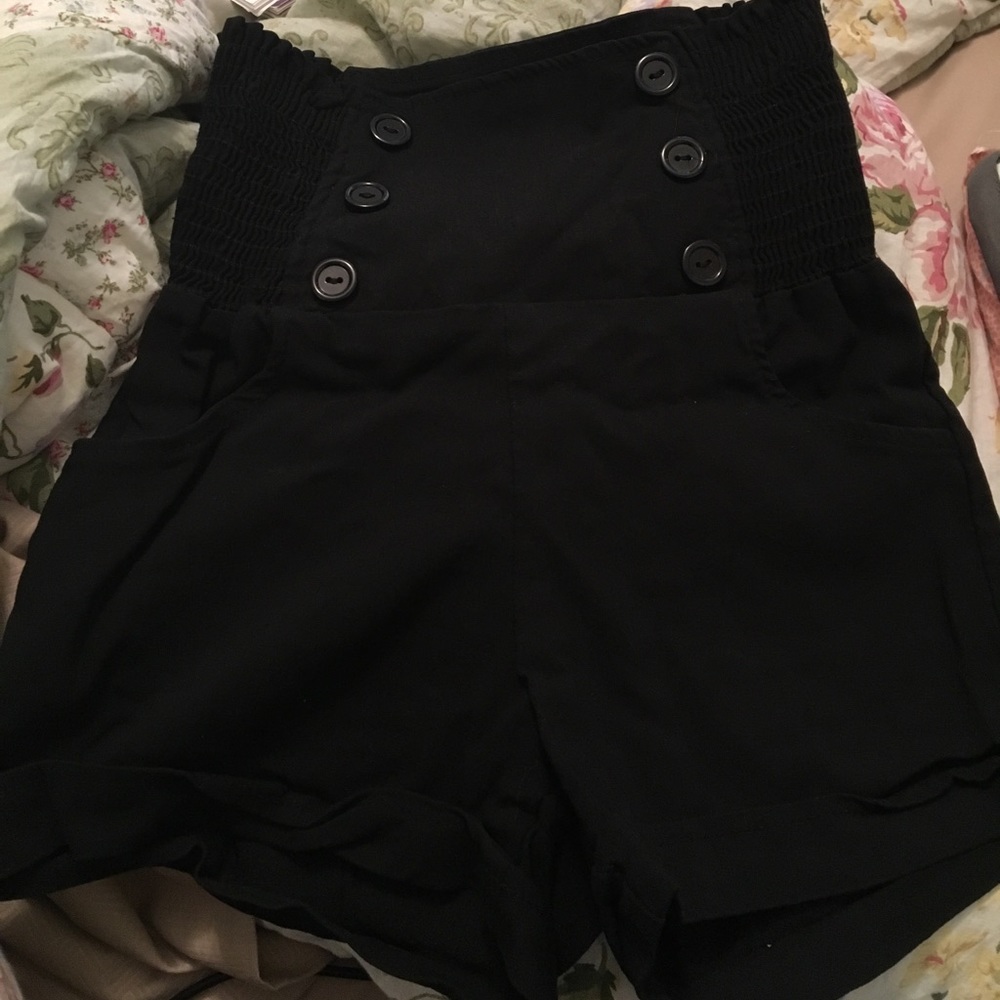 Button Spandex Boat Shorts