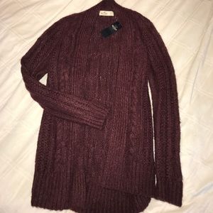 hollister cardigan sweater