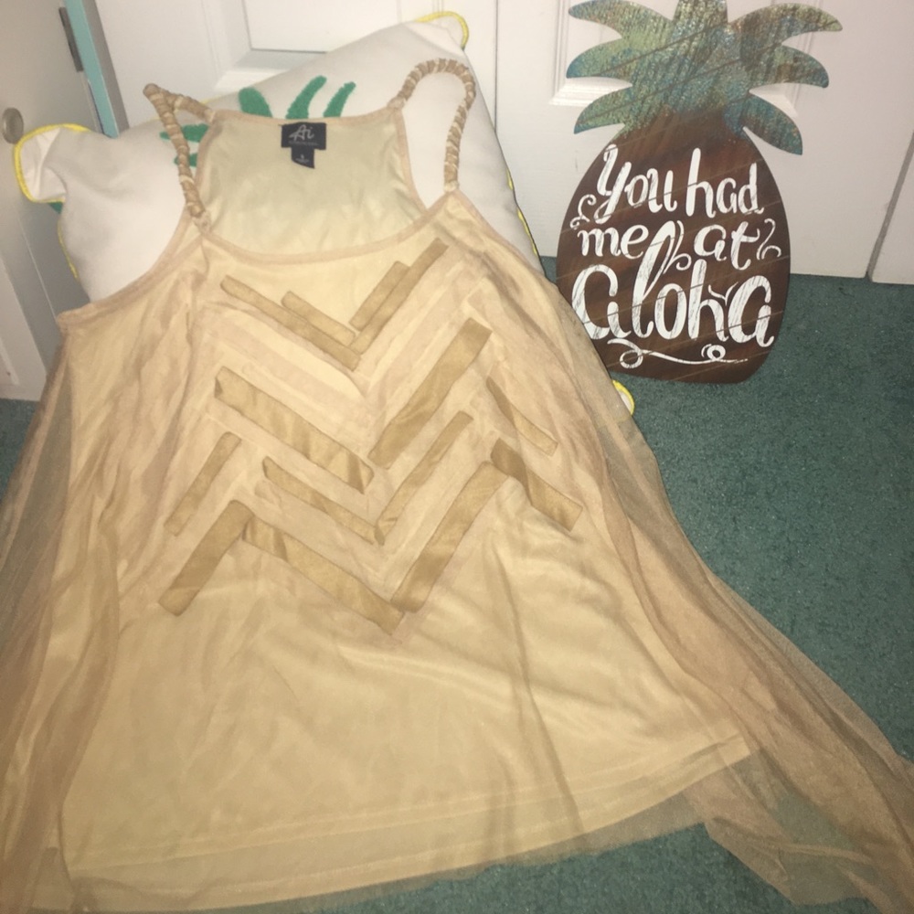 Brown Long Tank