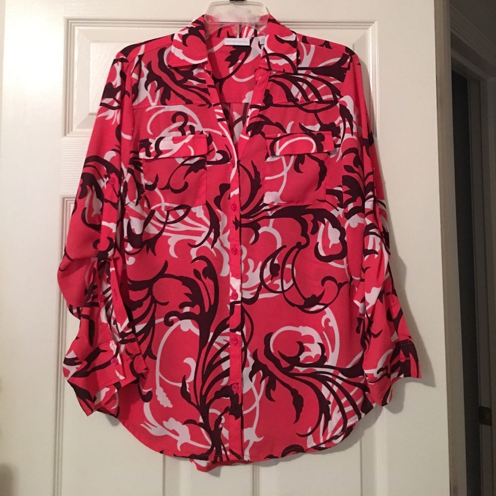 👊💥Ny&co button up split neck blouse