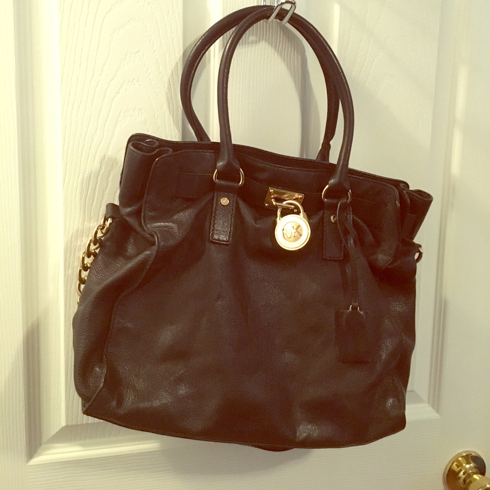 Michael Kors Leather Hand Bag