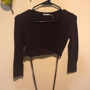 Burgundy crop top shirt with stings
