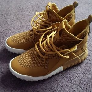 Adidas Tubular Wheat
