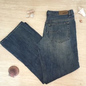 Urban pipeline jeans
