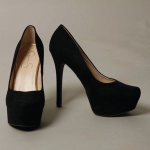Jessica Simpson black high heels
