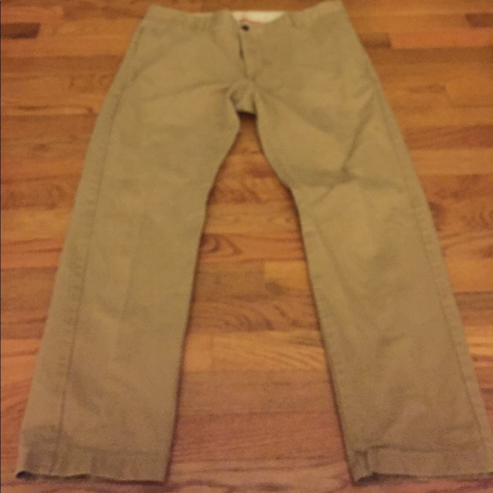 Men's Khaki pants