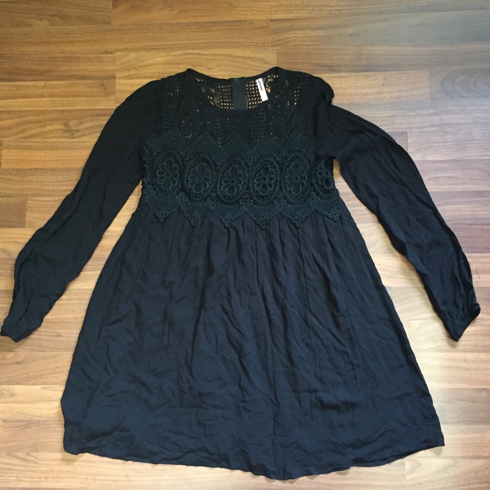 Xhilaration black babydoll dress
