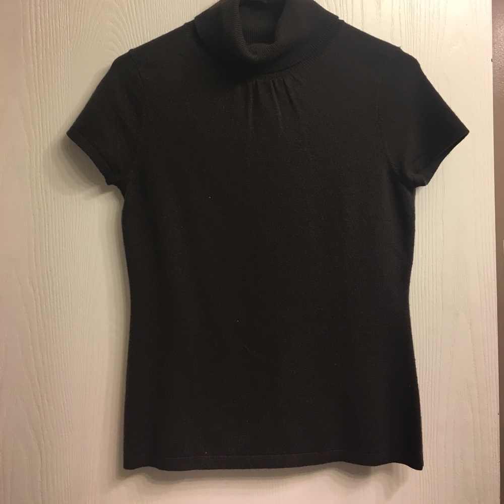 Anne Taylor cashmere. Tshirt turtleneck Size small