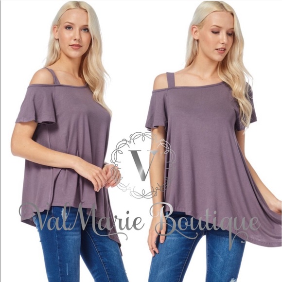 📍CLEARANCE 📍Purple One Cold Shoulder Top - Picture 3 of 3