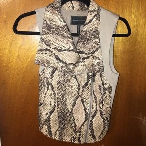 BCBG vest