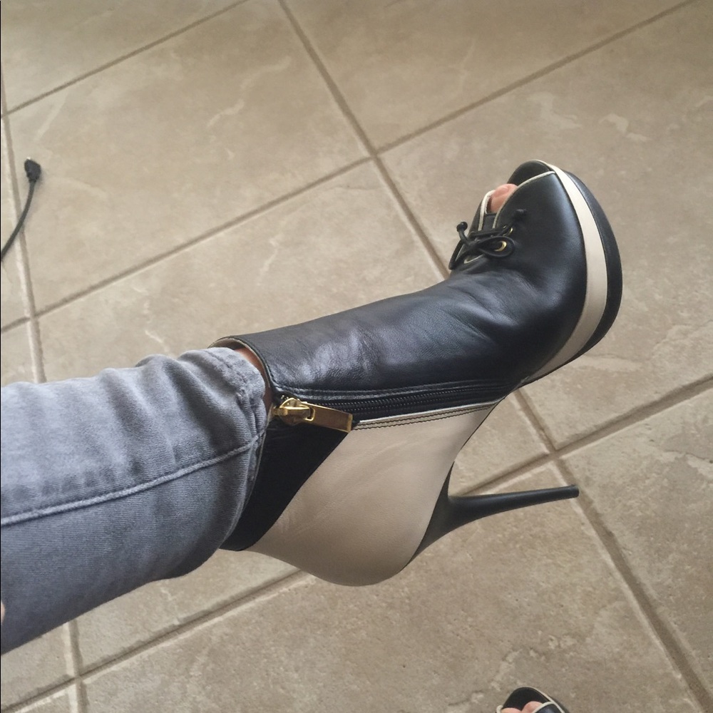 Booties - Picture 3 of 4