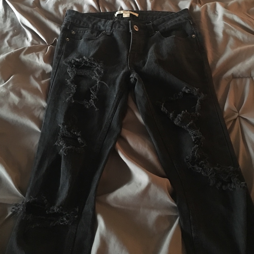 Forever 21 black ripped up skinny jeans, size 27