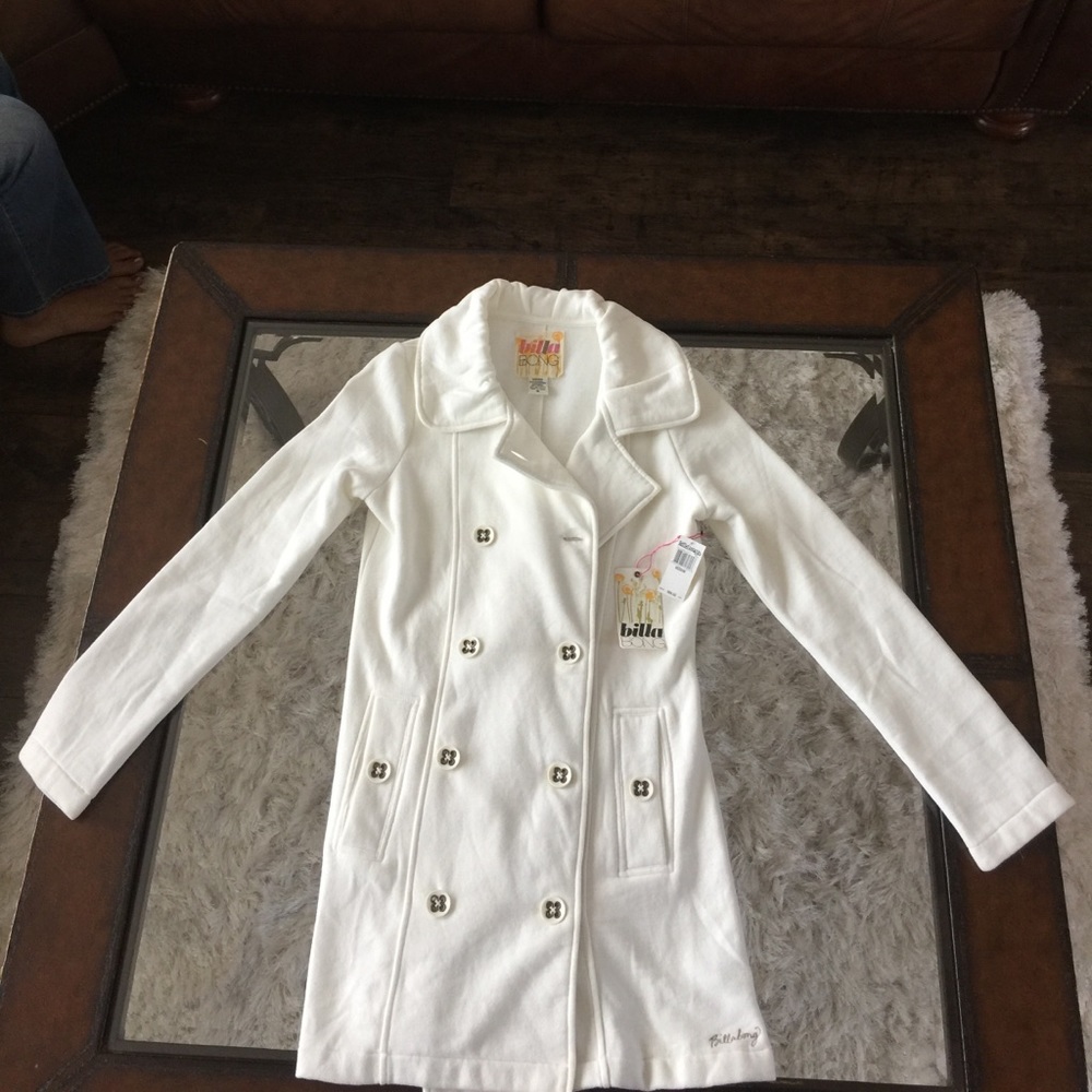 NWT. Billabong white jacket
