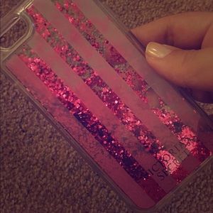 Victoria's Secret iPhone 6 case