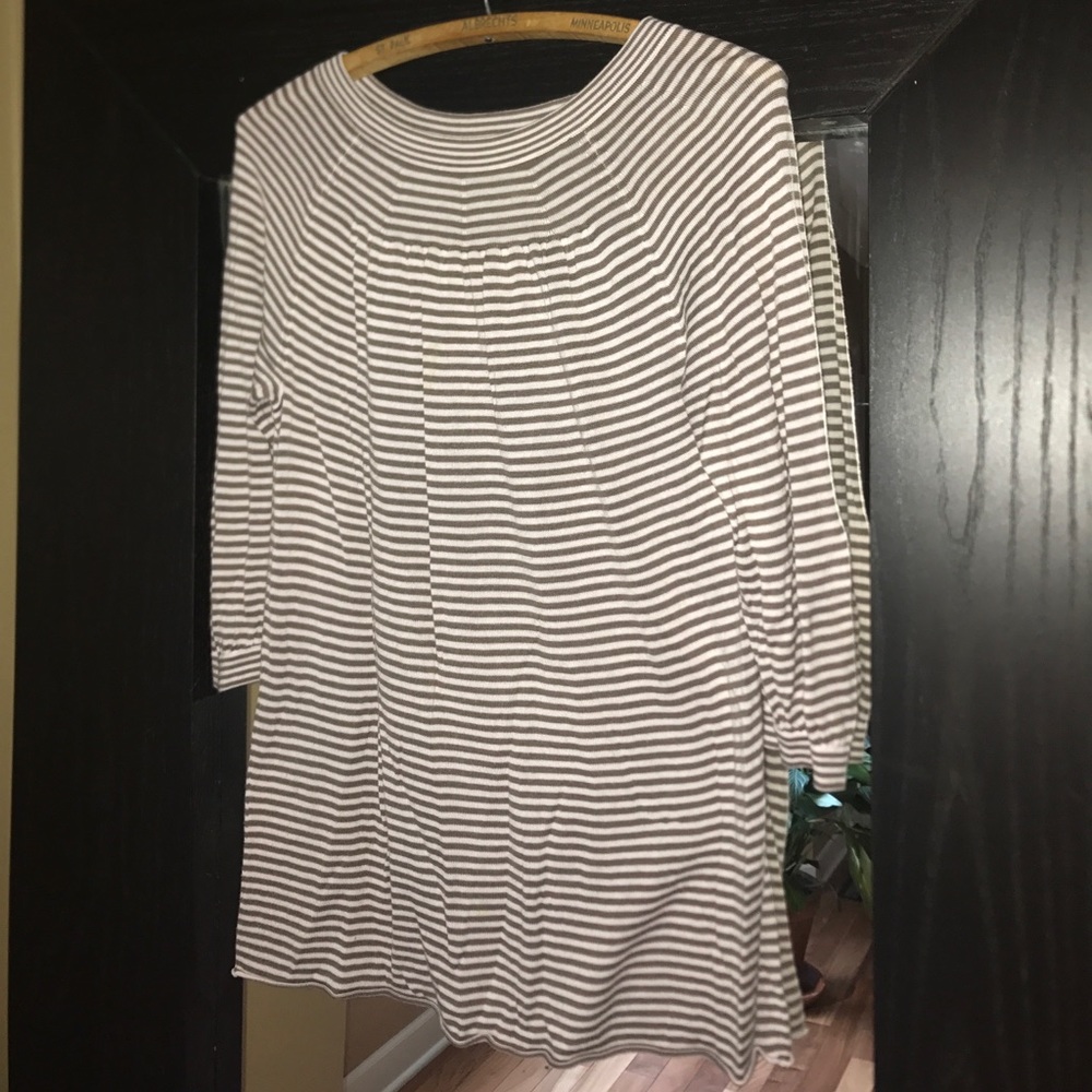 Banana Republic sweater