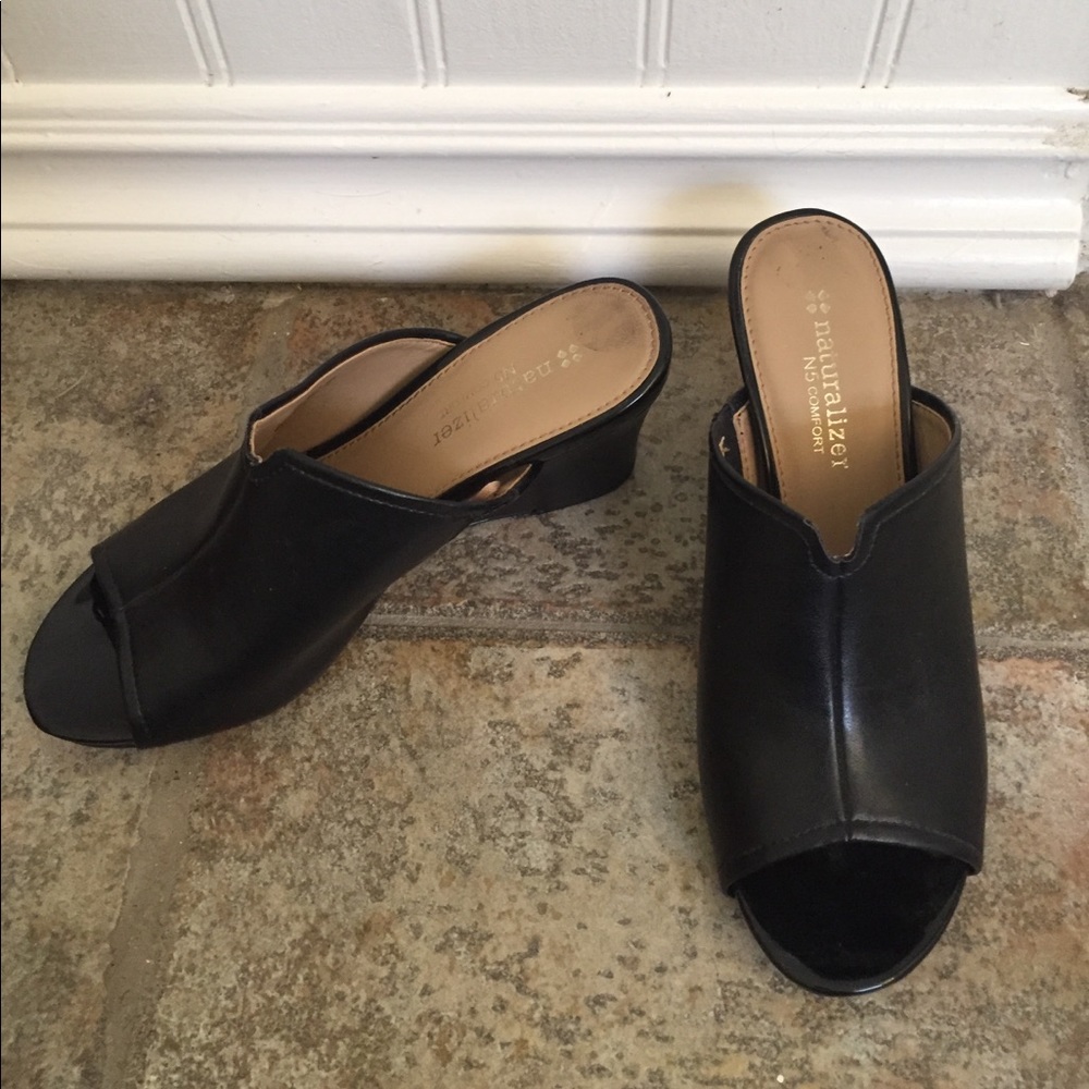 Naturalizer Wedge Slides