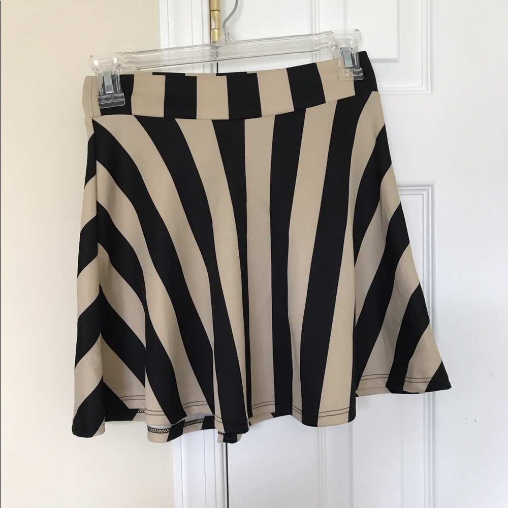 Stripped Skirt