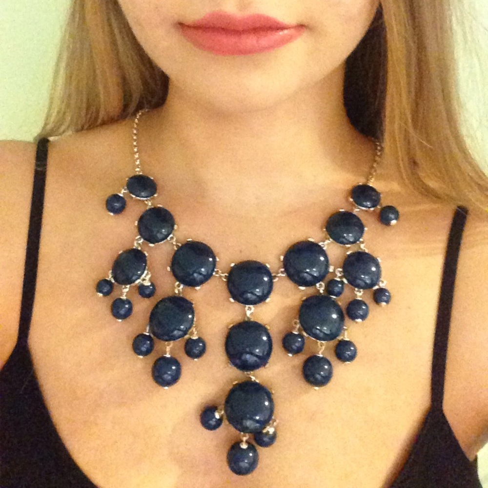 Bubble necklace