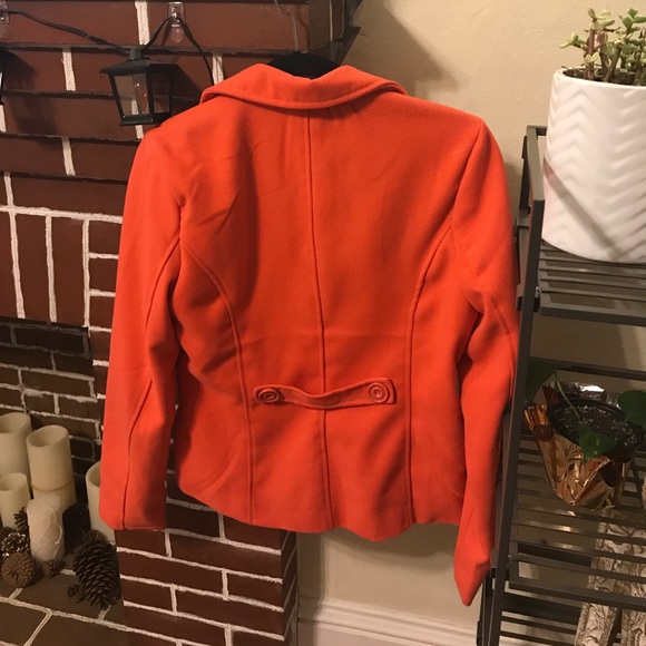 Spring Jacket - Picture 3 of 4