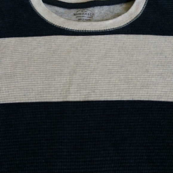 ⛔️SOLD Men Navy Blue & White Top - Picture 4 of 5