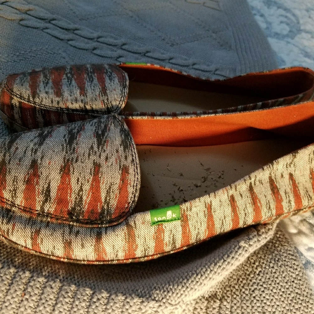 Sanuk women's flats
