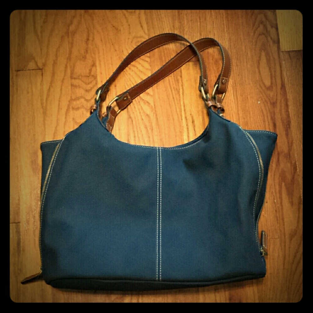 Navy Blue Side Zip Purse