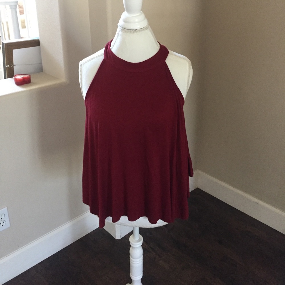 NWT. Wine color sleeveless blouse