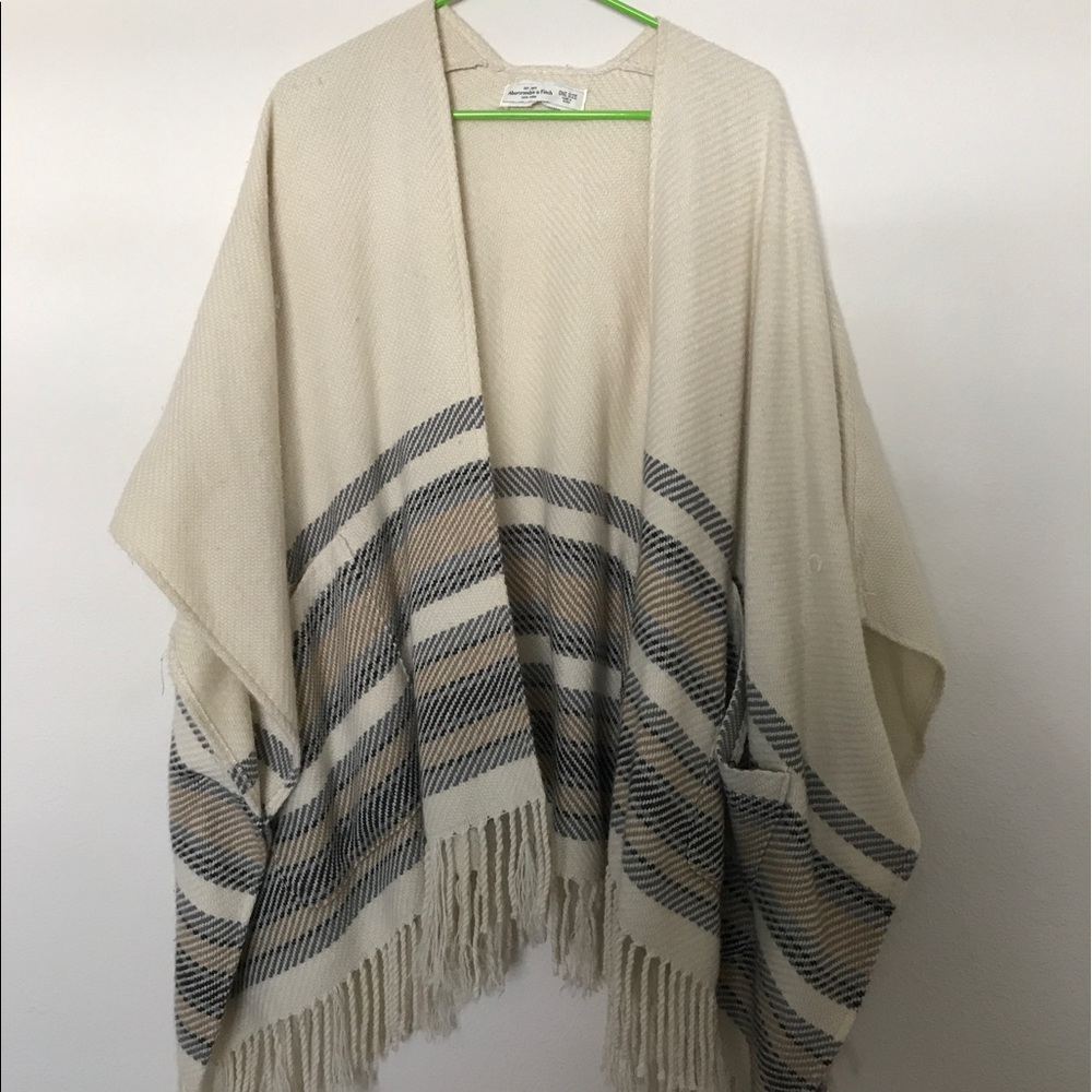 Abercrombie & Fitch Poncho