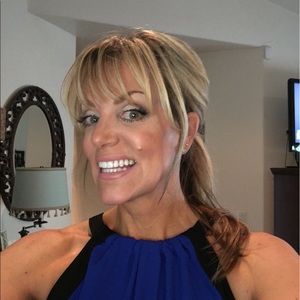 Meet your Posher, Tina