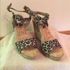 ❌Groove Animal Print Wedge Heels❌SOLD