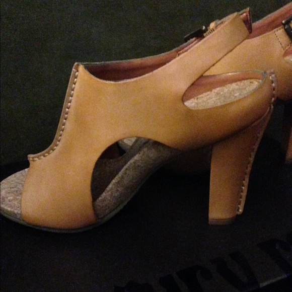 Sexy heel shoes - Picture 2 of 6