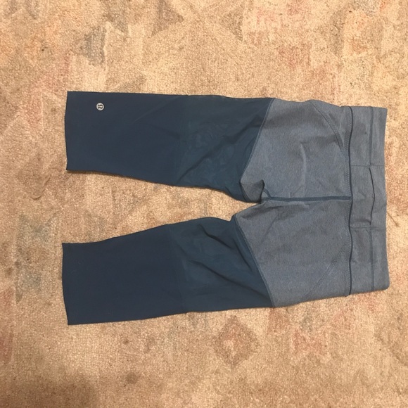 Lulu lemon cropped leggings - Picture 2 of 4