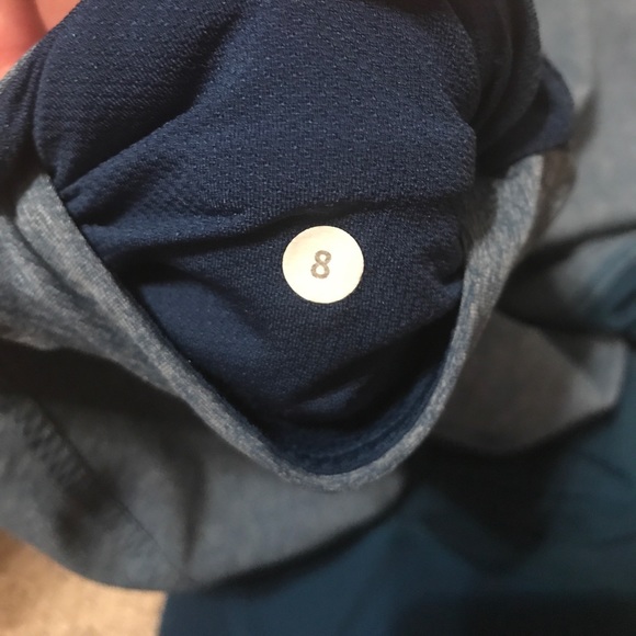 Lulu lemon cropped leggings - Picture 3 of 4