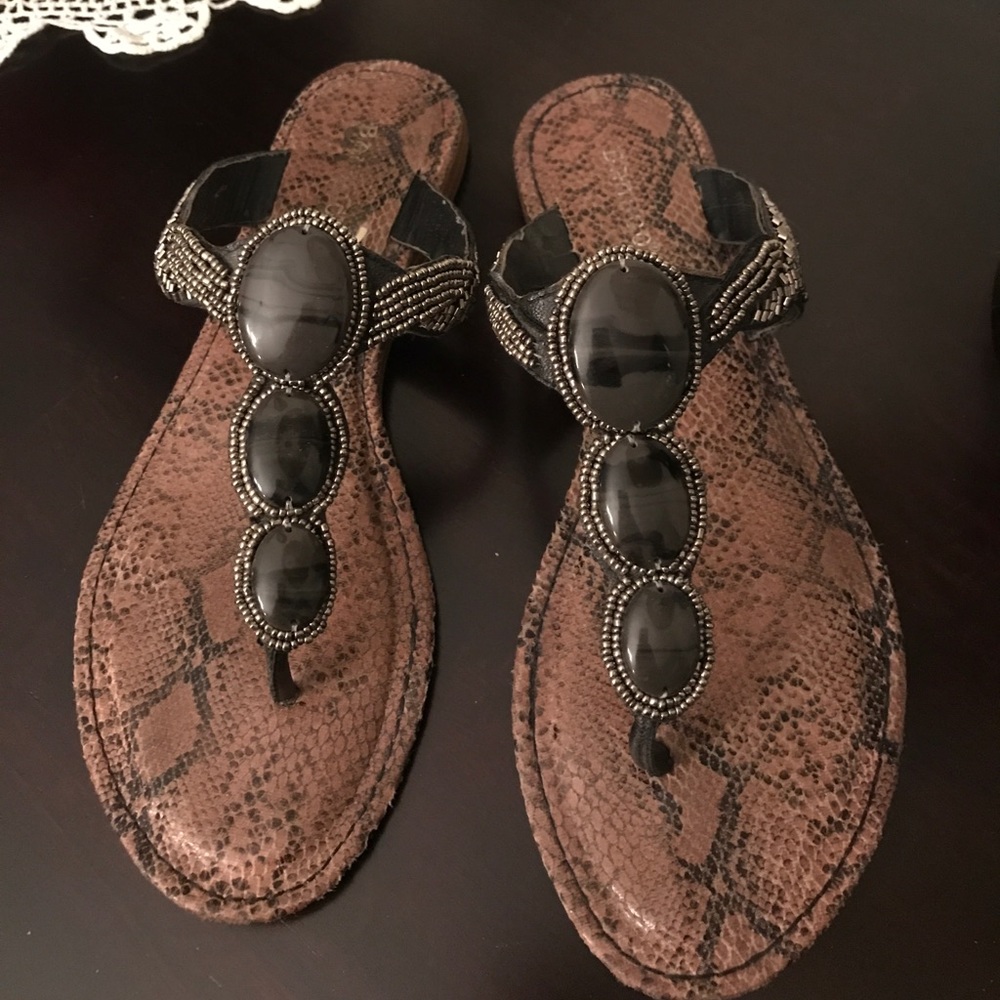 Bamboo sandals