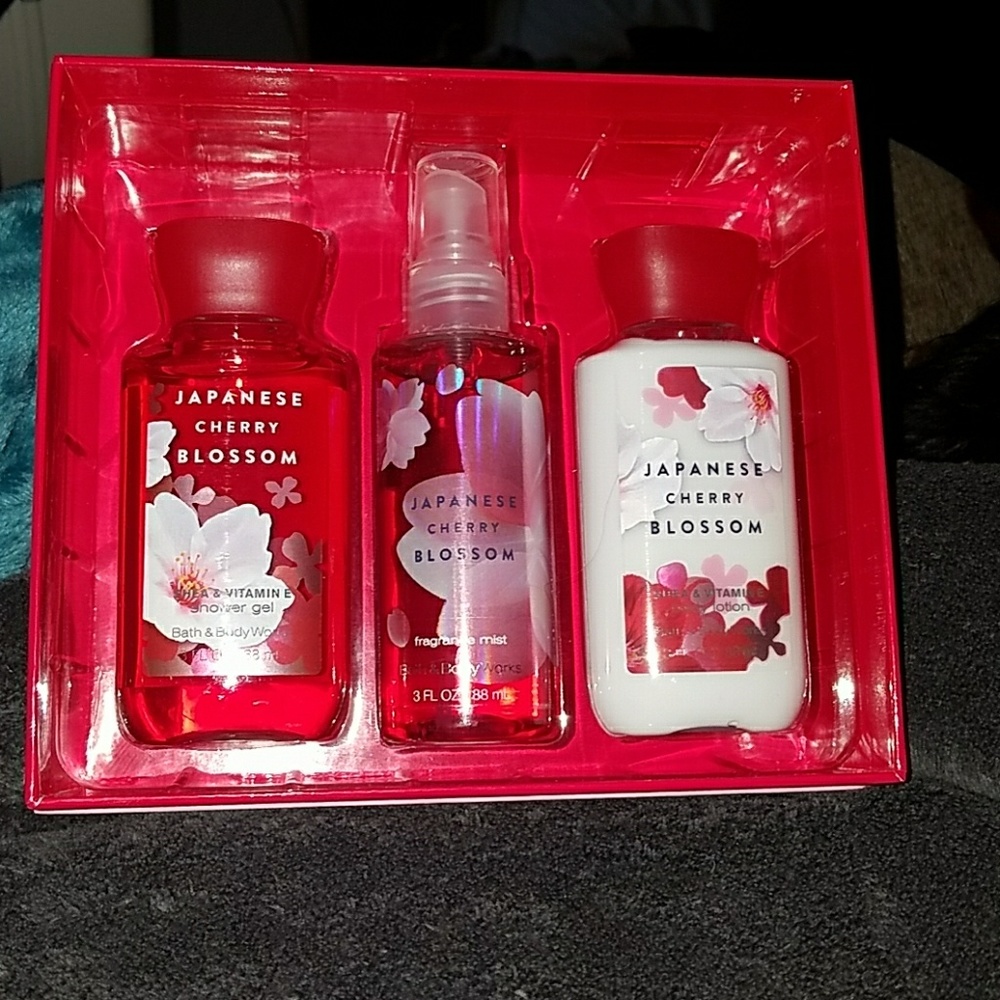 Japanese Cherry Blossom Christmas Set