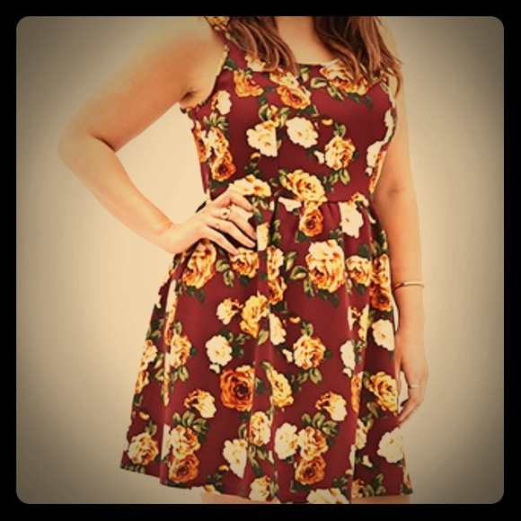 Forever 21 Dresses & Skirts - Forever 21 Yellow Rose Simple Tank Dress 1X NWT