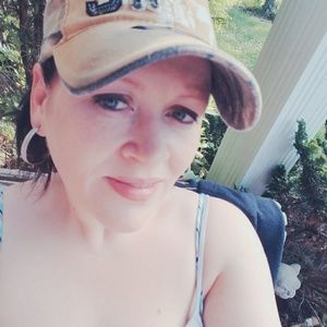 Meet your Posher, Mandy