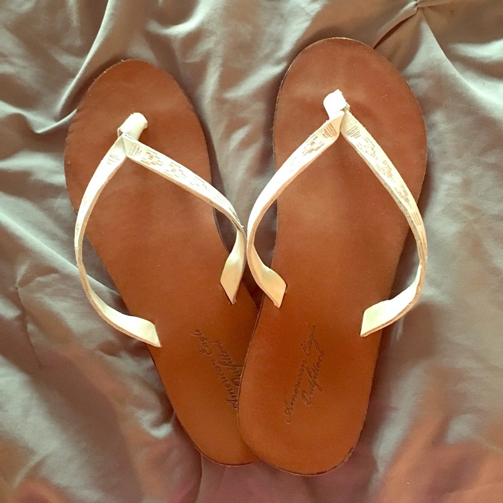 Brown/white American Eagle sandals, size 9