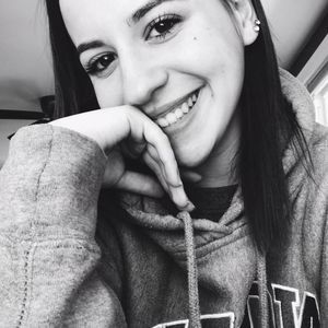 Meet your Posher, Marissa