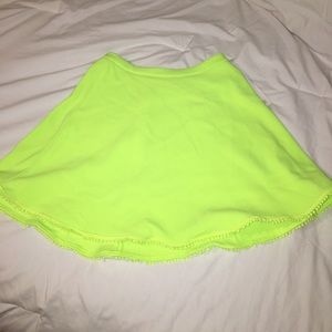 Neon yellow skater skirt