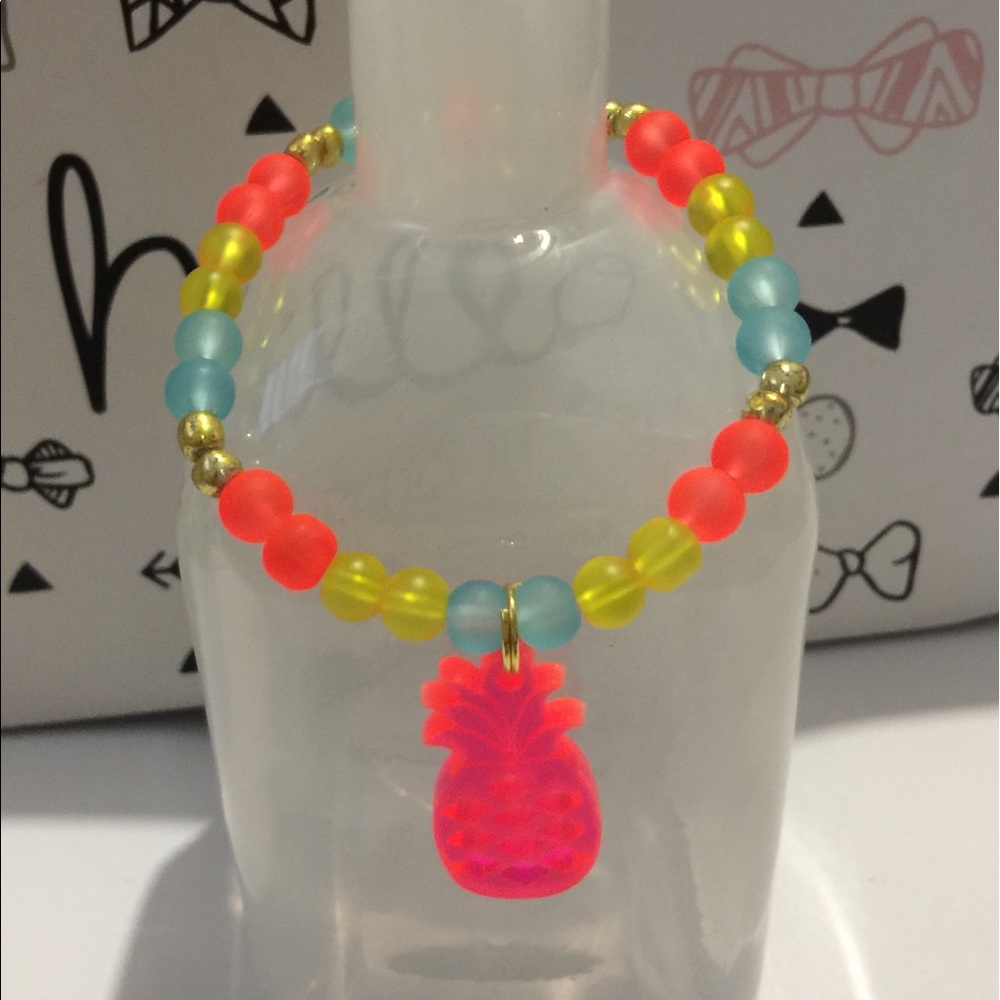 Pineapple Fuchsia Bracelet