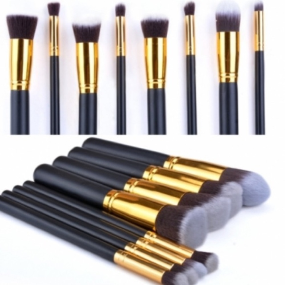 Make up brushes! Pack of 8