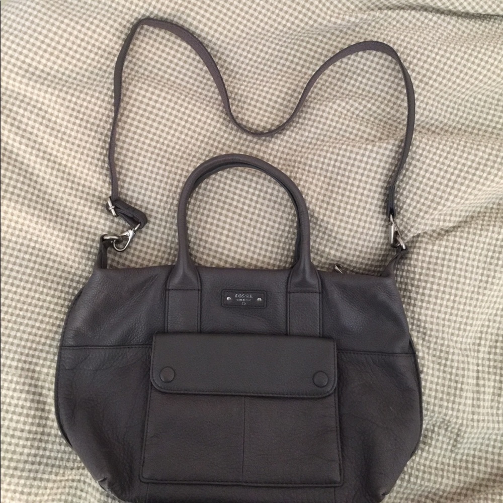 Fossil genuine leather cross body bag.