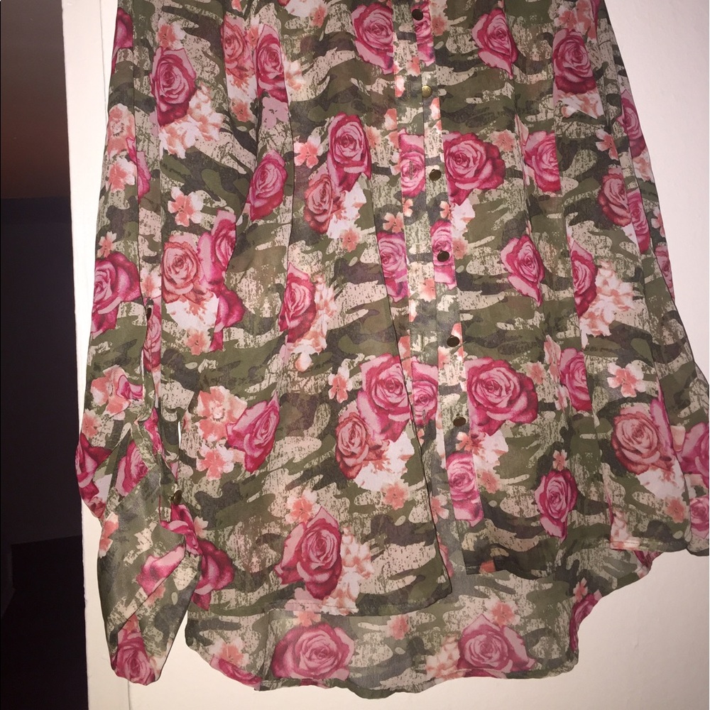 Blouse - Picture 2 of 2