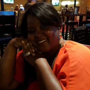 Meet your Posher, Deidre