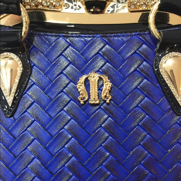 Midnight Blue Patent Leather Handbag w/Rhinestones - Picture 6 of 8