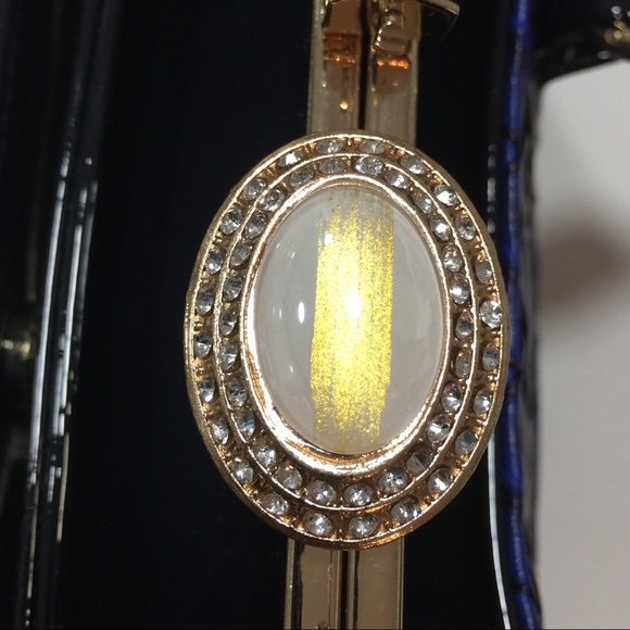 Midnight Blue Patent Leather Handbag w/Rhinestones - Picture 8 of 8